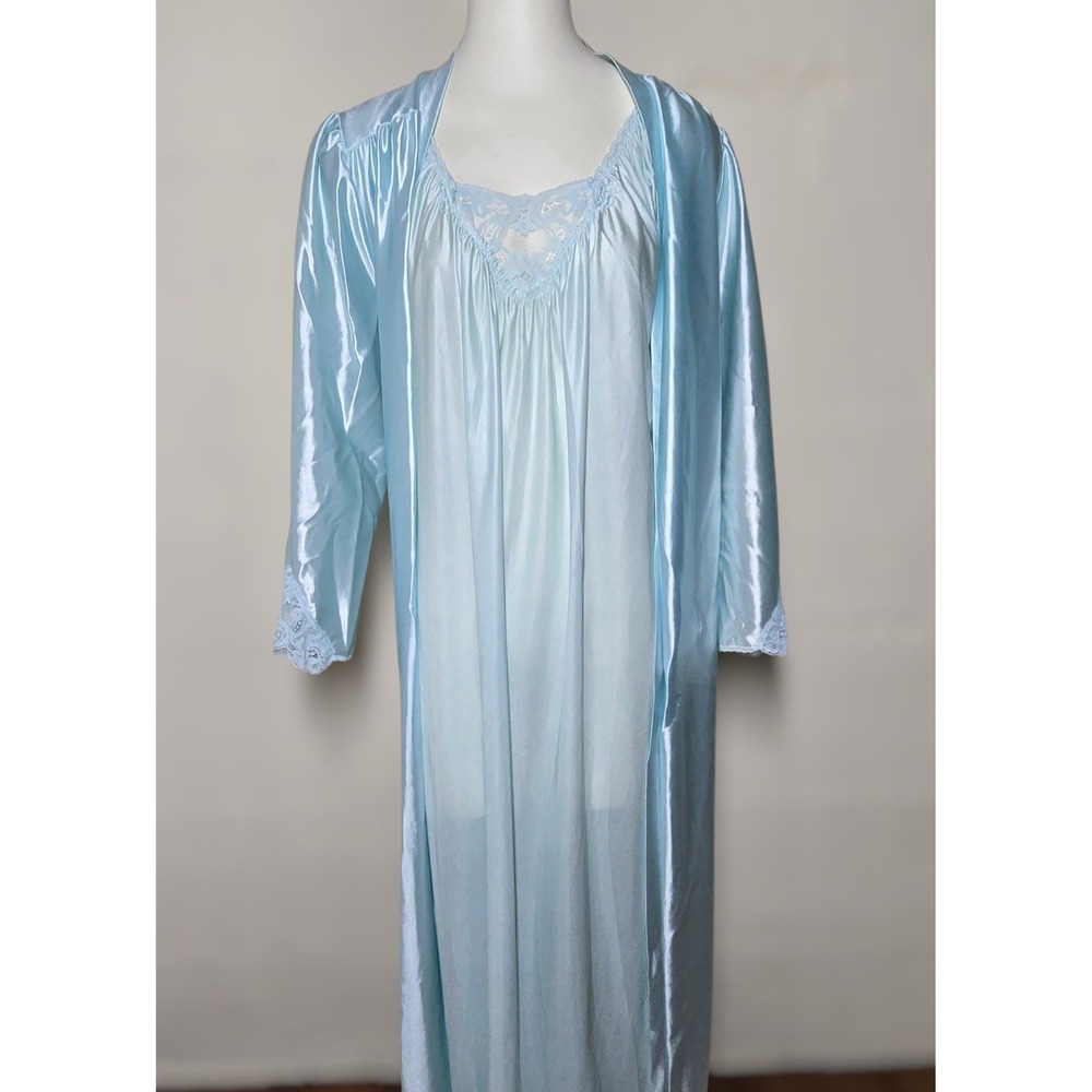 Lorraine 1970s Vintage Baby Blue Satin Lace Nightgown Robe Set Medium